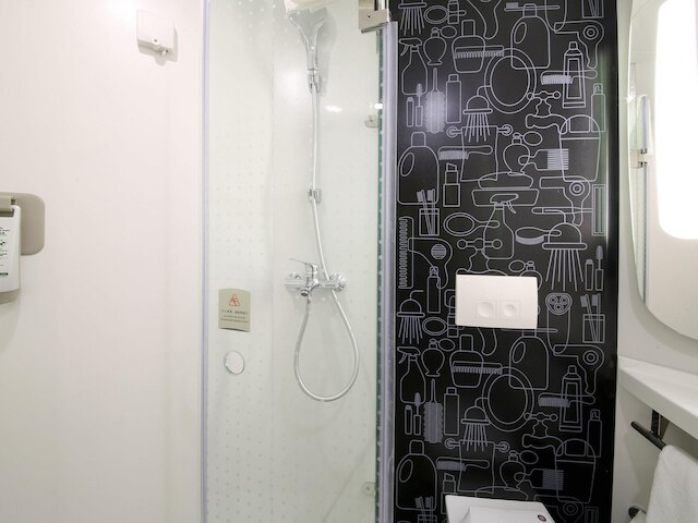 イビス 西安 チュイジャン インターナショナル コンベンション アンド エキシビション C ホテル (宜必思酒店西安曲江國際會展中心店)