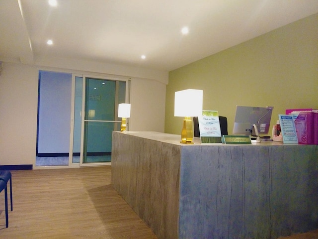 リゾート M - BTS チョン ノンシー