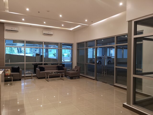 アビダ ダバオ by davaobnb & レモニーク ホームズ