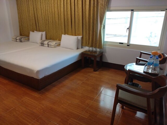 ジン ファ コールド スプリング ホテル (金華冷泉旅館)