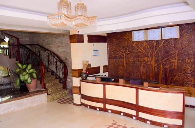 ロパニ ホテル カジャンシ