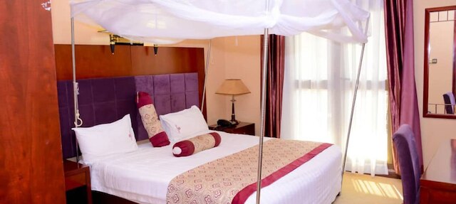 ロパニ ホテル カジャンシ