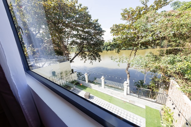 エイボン ホテル