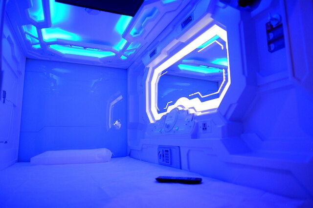 イズズリープ アエロプエルト ターミナル 2