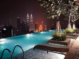 エクスプレッションズ プロフェッショナル スイーツバイ SYNC