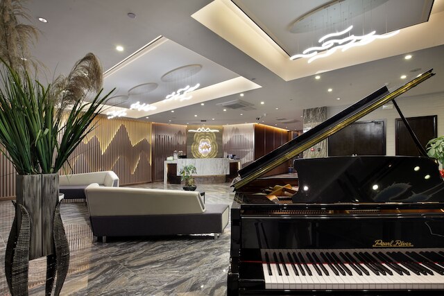 ウィング ホテル 桂林 - セントラル スクエア (正陽璞雲酒店 - 桂林两江四湖中心広場店)