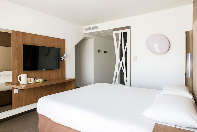 コンパニル フォンテーヌブロー