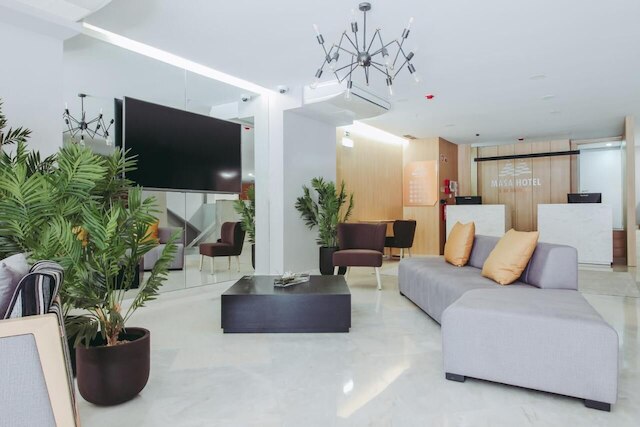 マサ ホテル 5 デ オウトゥーブロ