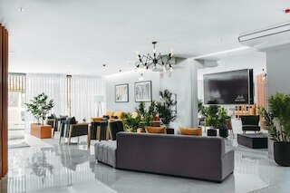 マサ ホテル 5 デ オウトゥーブロ