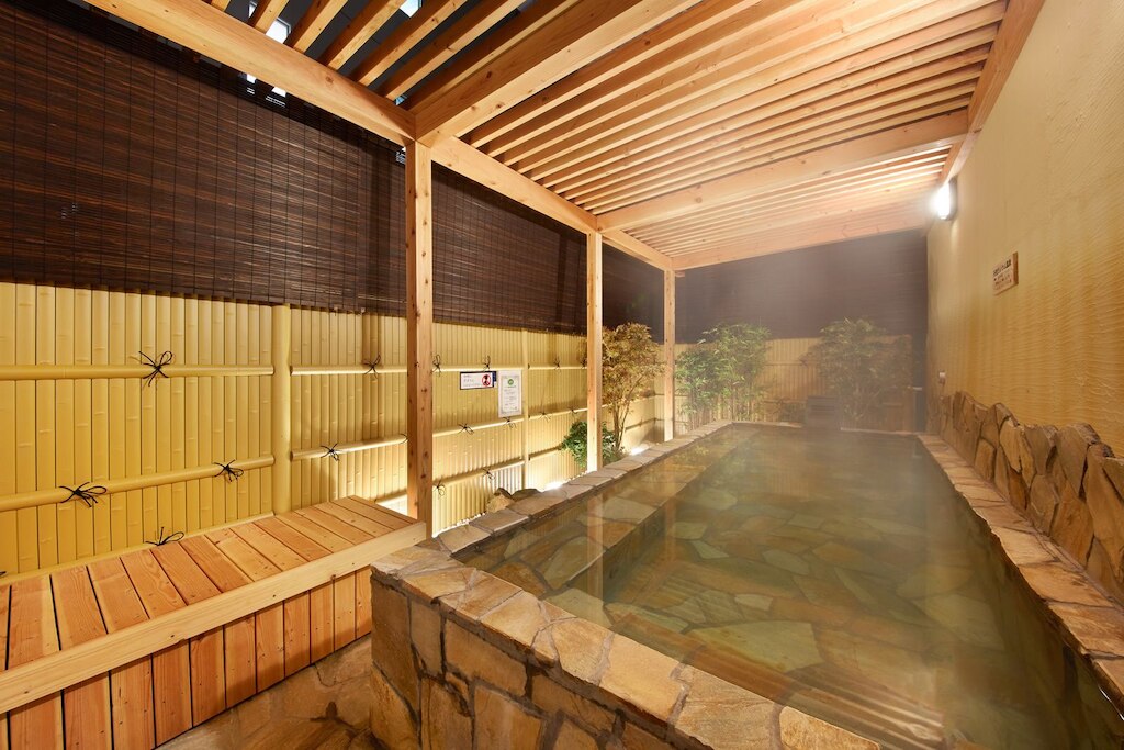 2.駅前人工温泉 とぽす 仙台駅西口 - 男性専用