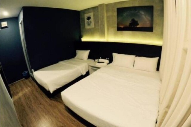 モナコ ブティック ホテル カンポン エア