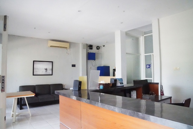 ナウ・ホステル