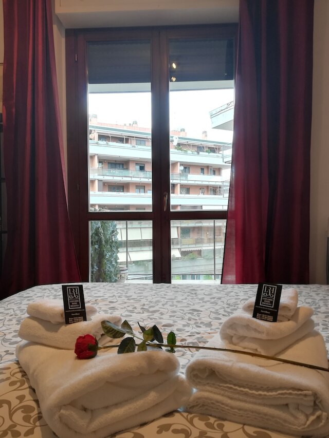 レオナルド ローマ ホリデイズ