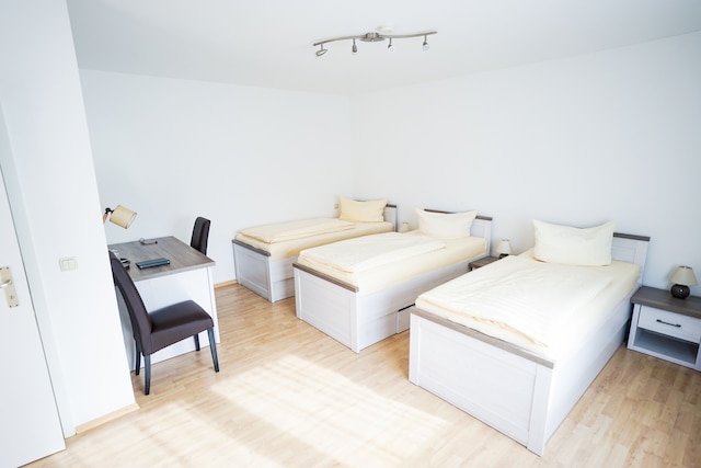 ホテル ザウアー ガルニ