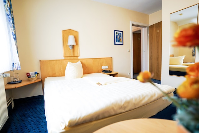 ホテル ザウアー ガルニ