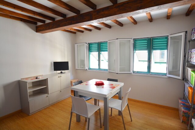 エジーディオ スタジオ アパートメント 2