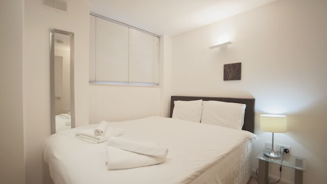 レクサム ガーデンズ