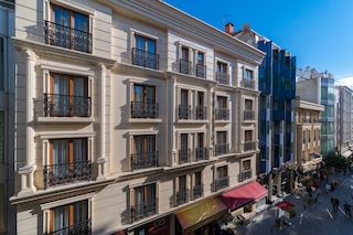 ビジョン デラックス ホテル