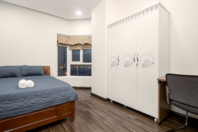 サラレム モナーキー アパートメント ハン リバーサイド