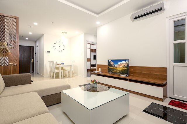 サラレム モナーキー アパートメント ハン リバーサイド