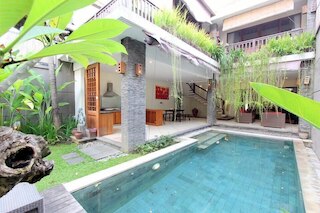 ヴィラ アーニャ スミニャック