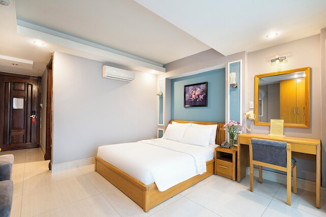 ラッキースターホテル146 ニュエントライ