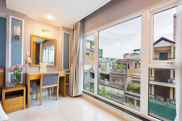 ラッキースターホテル146 ニュエントライ