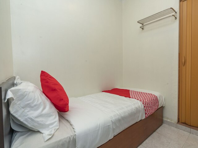 フーリー ホテル デサ テブラウ