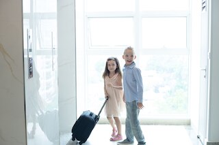 ザ ツイン B パレス ホテル & アパートメンツ