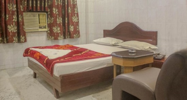 クリシュナ インターナショナル