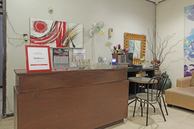 レッドドアーズ アット スカルノ ハッタ 2