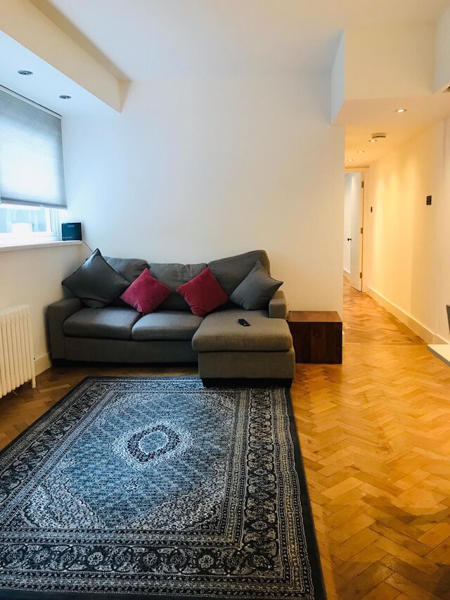 クラレンドン プレイス アパートメント