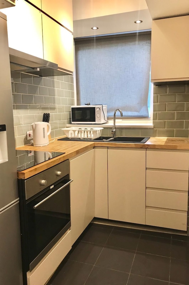 クラレンドン プレイス アパートメント