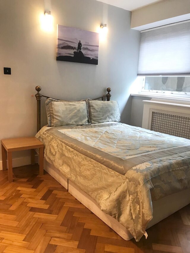 クラレンドン プレイス アパートメント