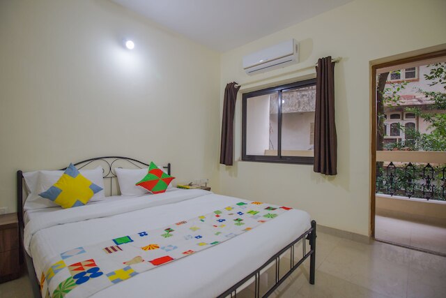 OYO 18720 ホーム アルーリング 3BHK ドナ ポーラ