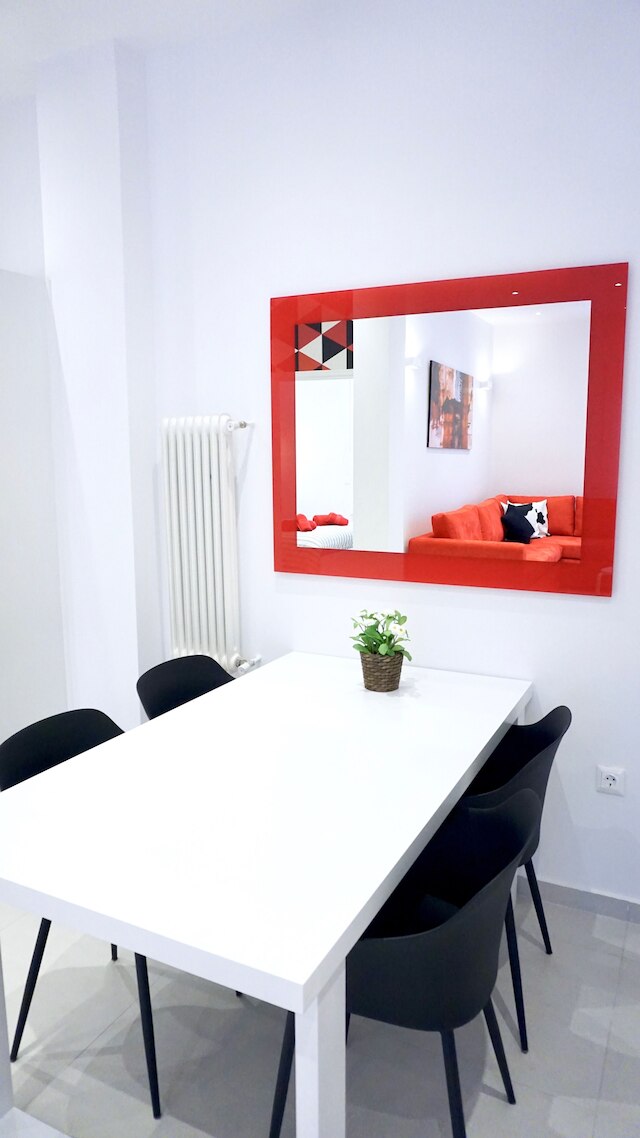 ユニーク スタイリッシュ アパートメント イン アテネ