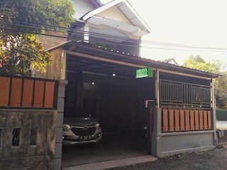 オリアナ ホームステイ