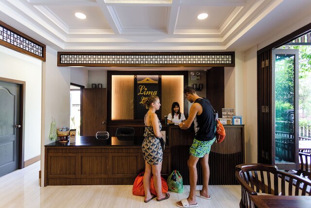 リマ ランナ ホテル