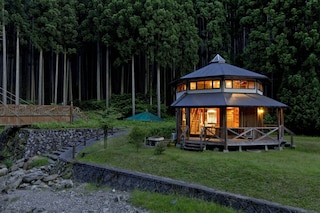 ひよしフォレストリゾート山の家