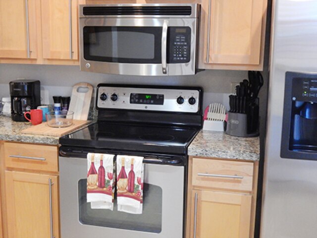 ファビュラス プリスティン パーク サイド タウンホーム