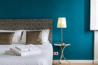 ザ カラー ホステル