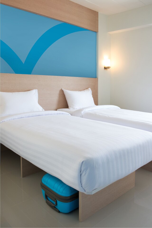 ホップ イン ホテル トマス モラート ケソン シティ