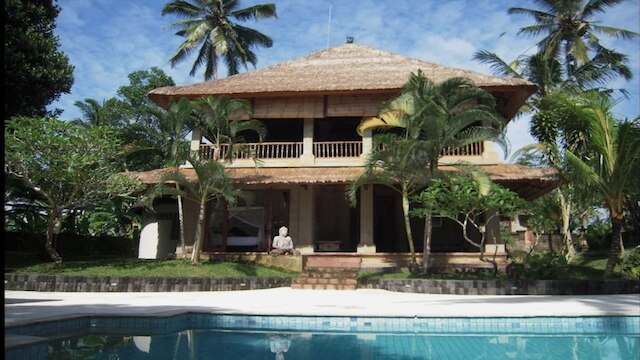 ザ ホワイト ヘロン