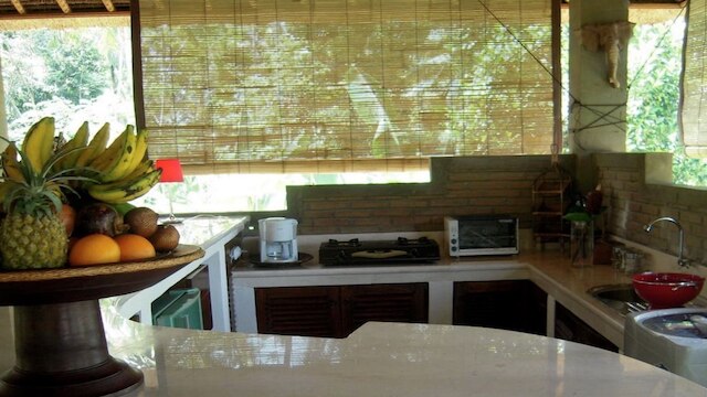 ザ ホワイト ヘロン