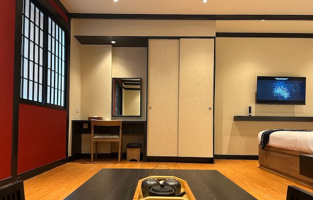 クレタケソウ ケマン ホテル