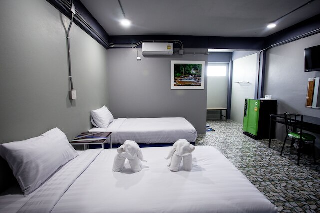 バーン チャン ホテル & コーヒー ハウス