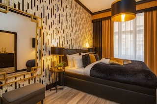 ゴールデン プラハ ルームズ