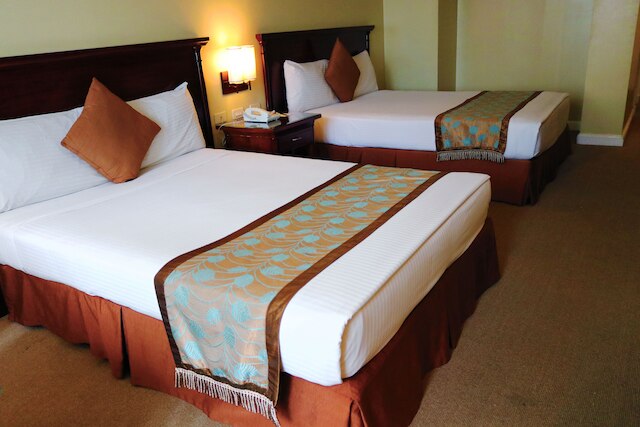 オックスフォード スイーツ マカティ