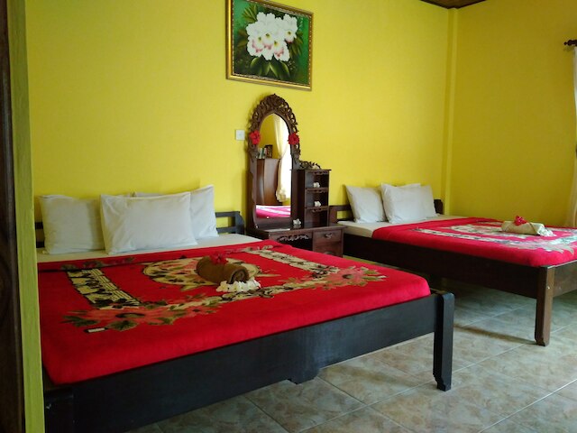 カルティカ バンガローズ