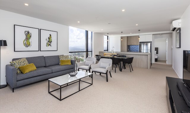 キューブ ブロードビーチ